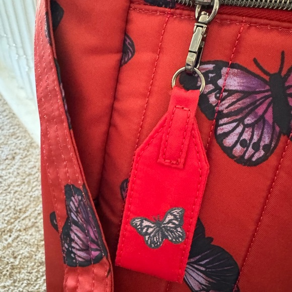 Lug Paddle Carry All Tote - Poppy Red w/ butterfly charm - EUC - Picture 8 of 9